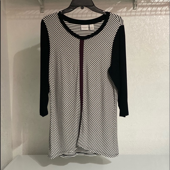 Weekends By Chico’s Striped Tunic Top - Picture 1 of 6